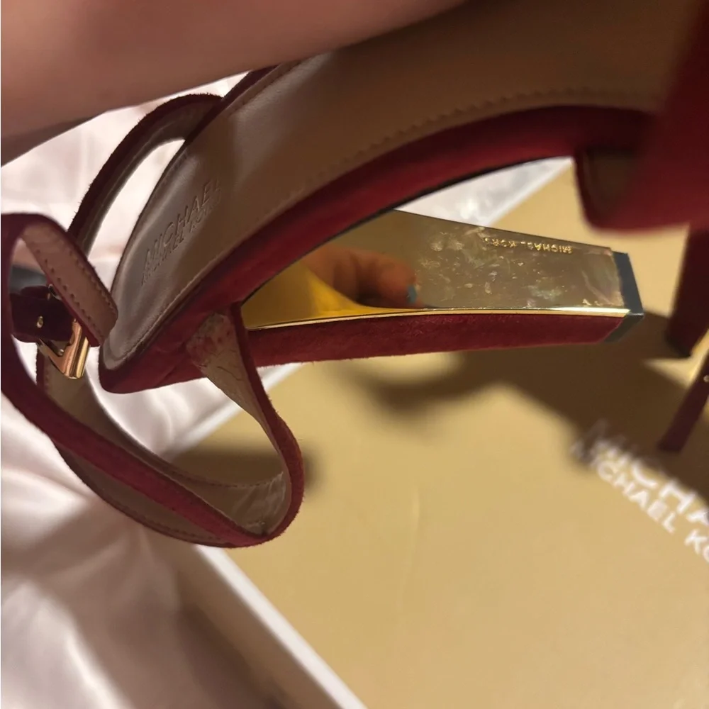Michael Kors Cherry Claire Sandal - Picture 5 of 6